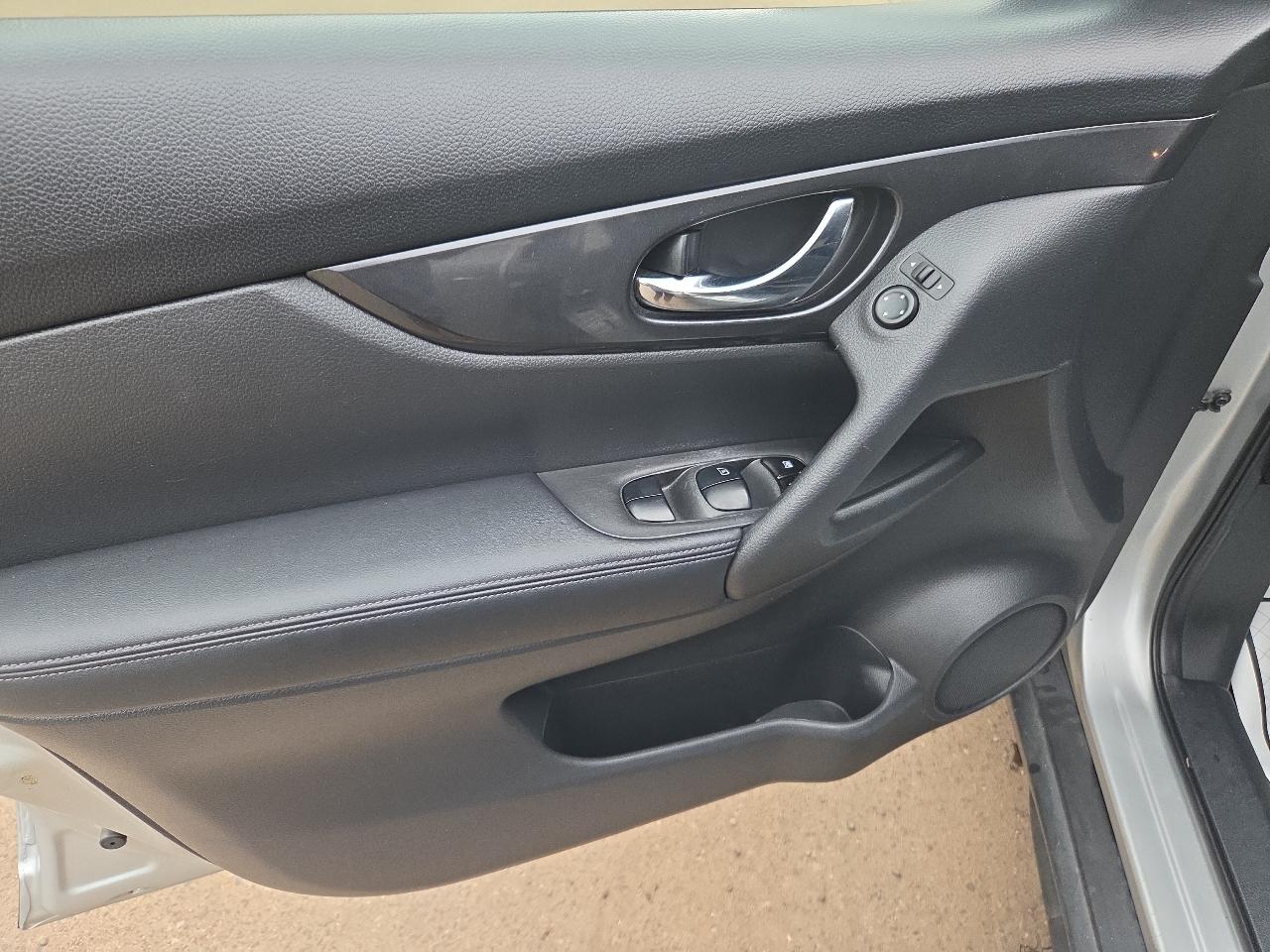 Nissan Rogue AWD SV 2020