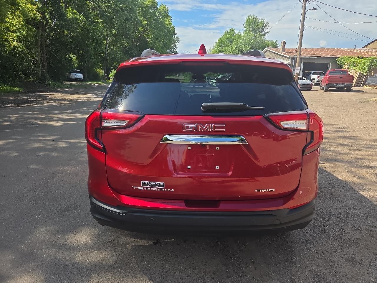 GMC Terrain AWD 4dr SLE 2022