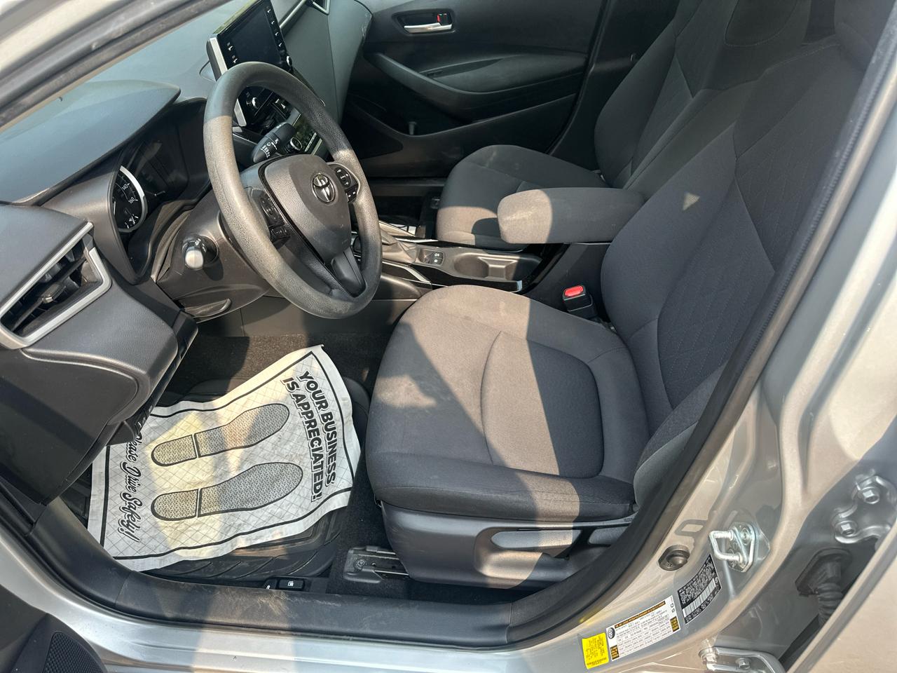 Toyota Corolla LE CVT (Natl) 2020
