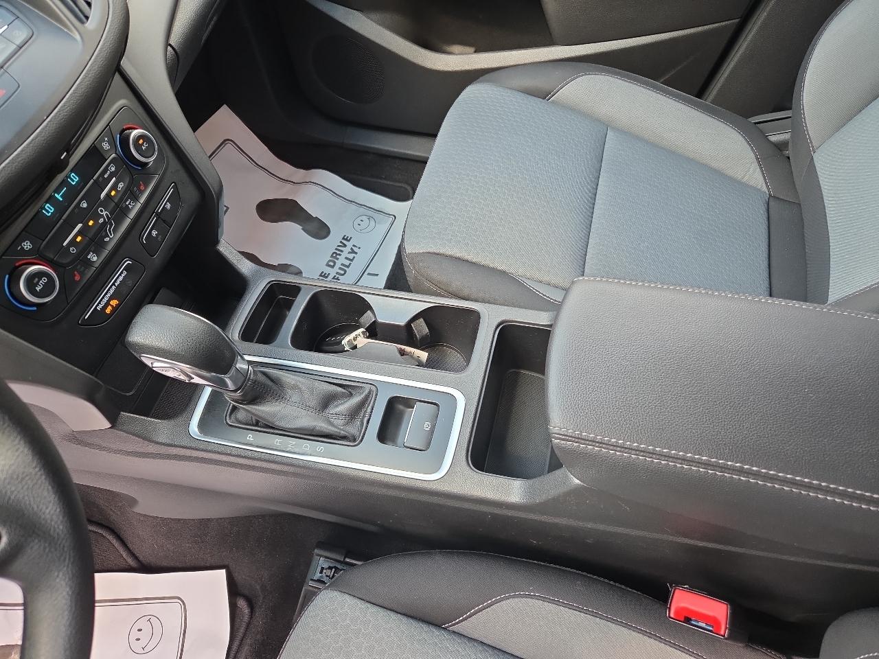 Ford Escape SE FWD 2019