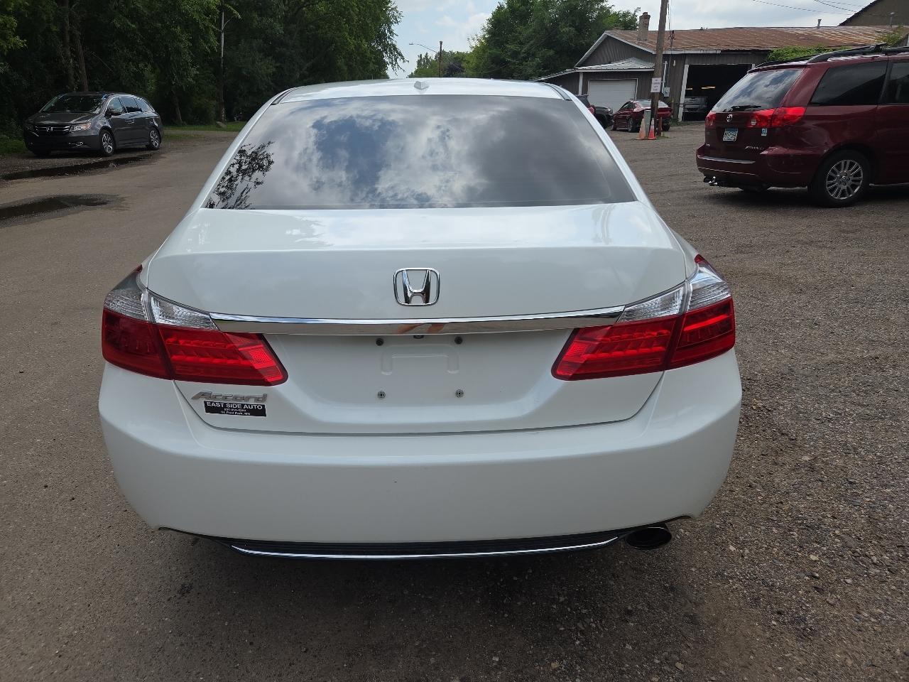 Honda Accord Sedan 4dr I4 CVT EX-L 2015