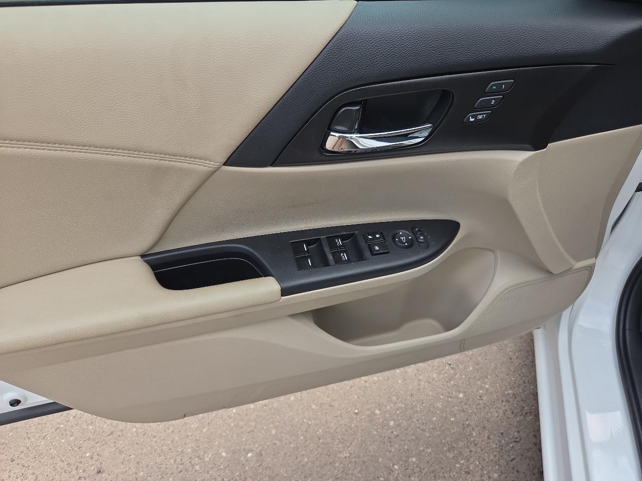 Honda Accord Sedan 4dr I4 CVT EX-L 2015