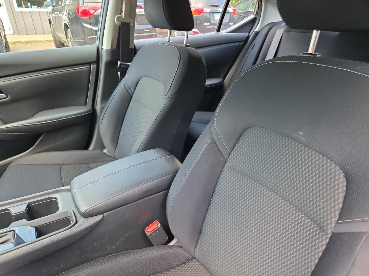 Nissan Sentra S CVT 2021
