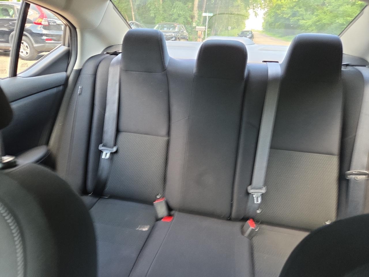 Nissan Sentra S CVT 2021
