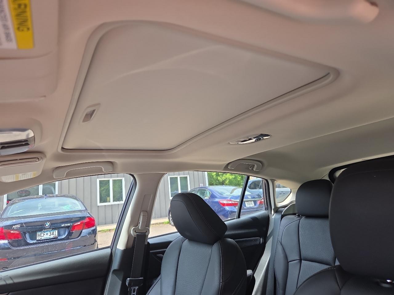 Subaru Impreza 2.0i Limited 5-door CVT 2017