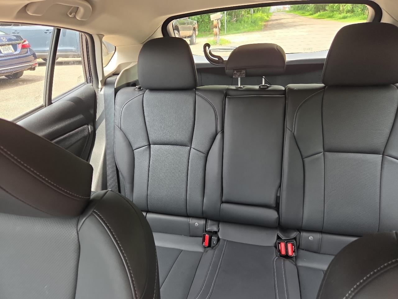 Subaru Impreza 2.0i Limited 5-door CVT 2017