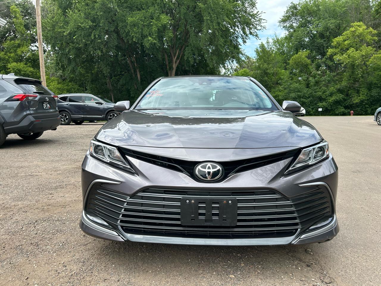 Toyota Camry LE Auto (Natl) 2021