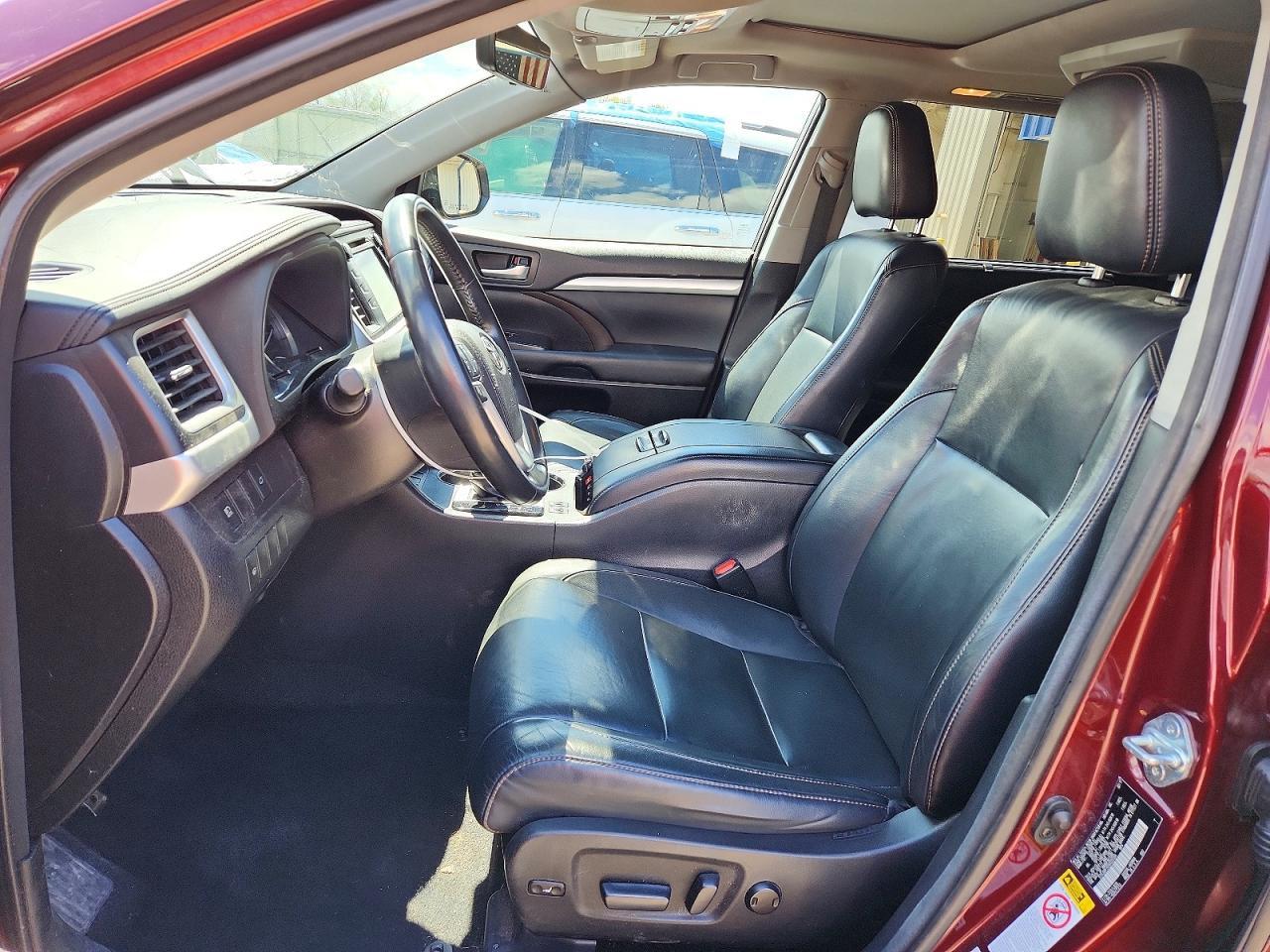 Toyota Highlander Hybrid XLE V6 AWD (Natl) 2017
