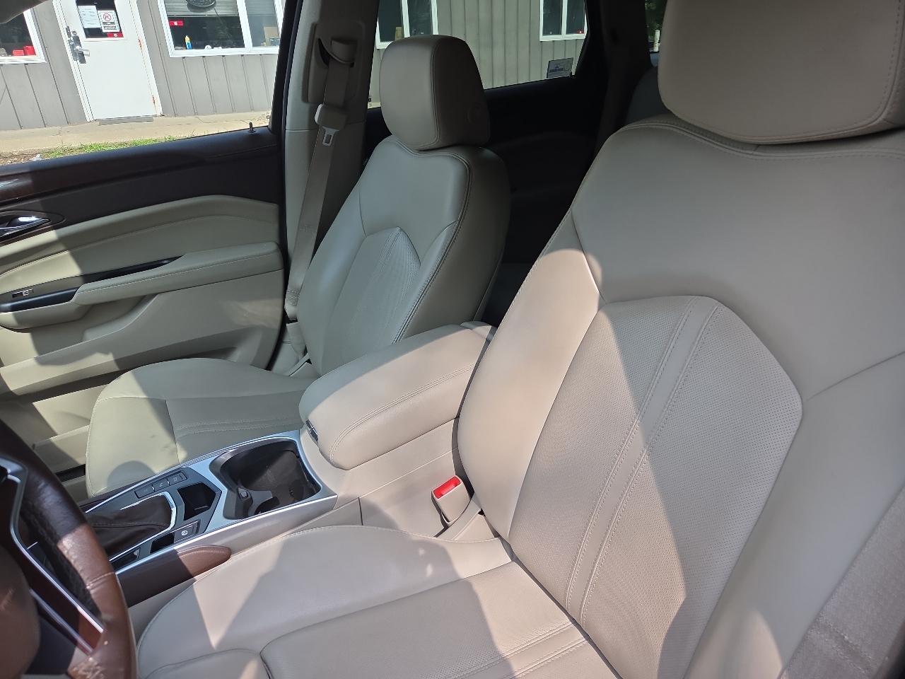 Cadillac SRX AWD 4dr Performance Collection 2015