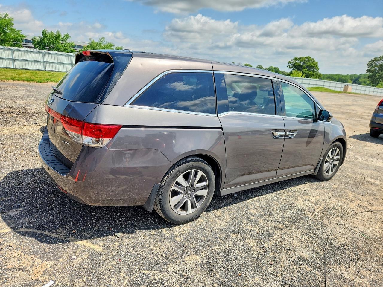 Honda Odyssey 5dr Touring Elite 2015