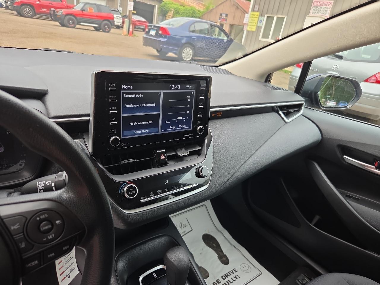 Toyota Corolla LE CVT (Natl) 2021