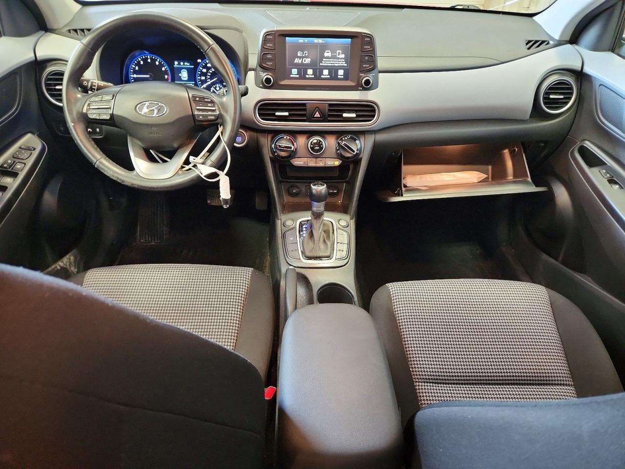 Hyundai Kona SEL Auto AWD 2021