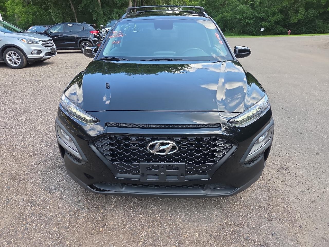 Hyundai Kona SEL Auto AWD 2021