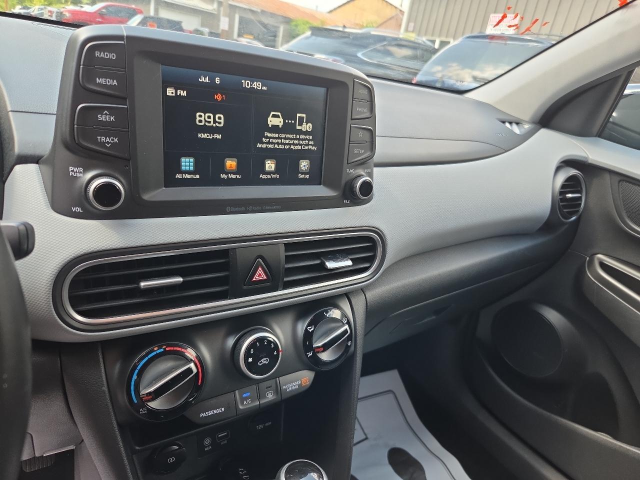 Hyundai Kona SEL Auto AWD 2021