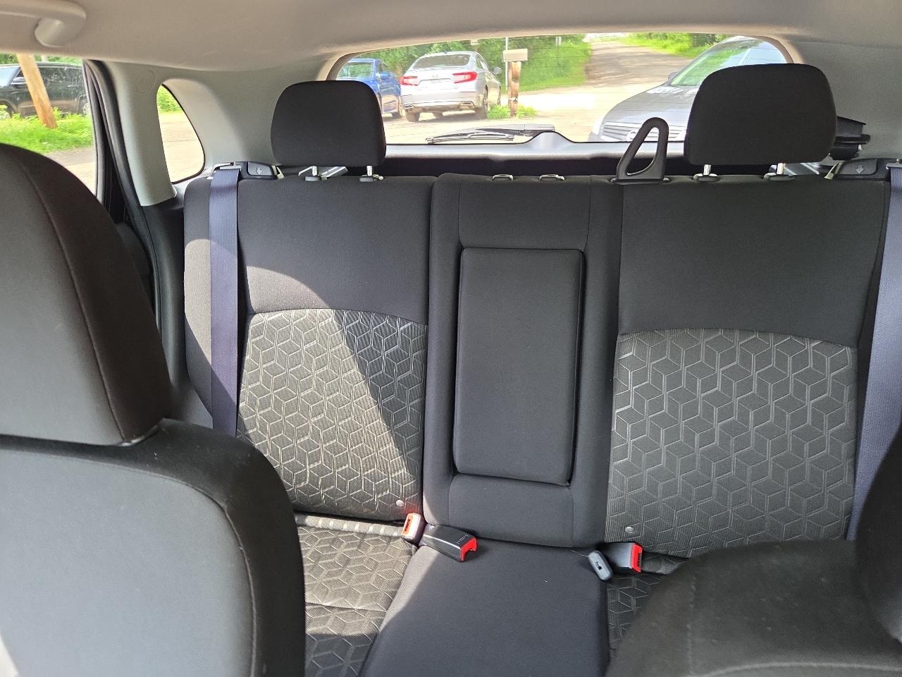Mitsubishi Outlander Sport ES 2.0 AWC CVT 2021