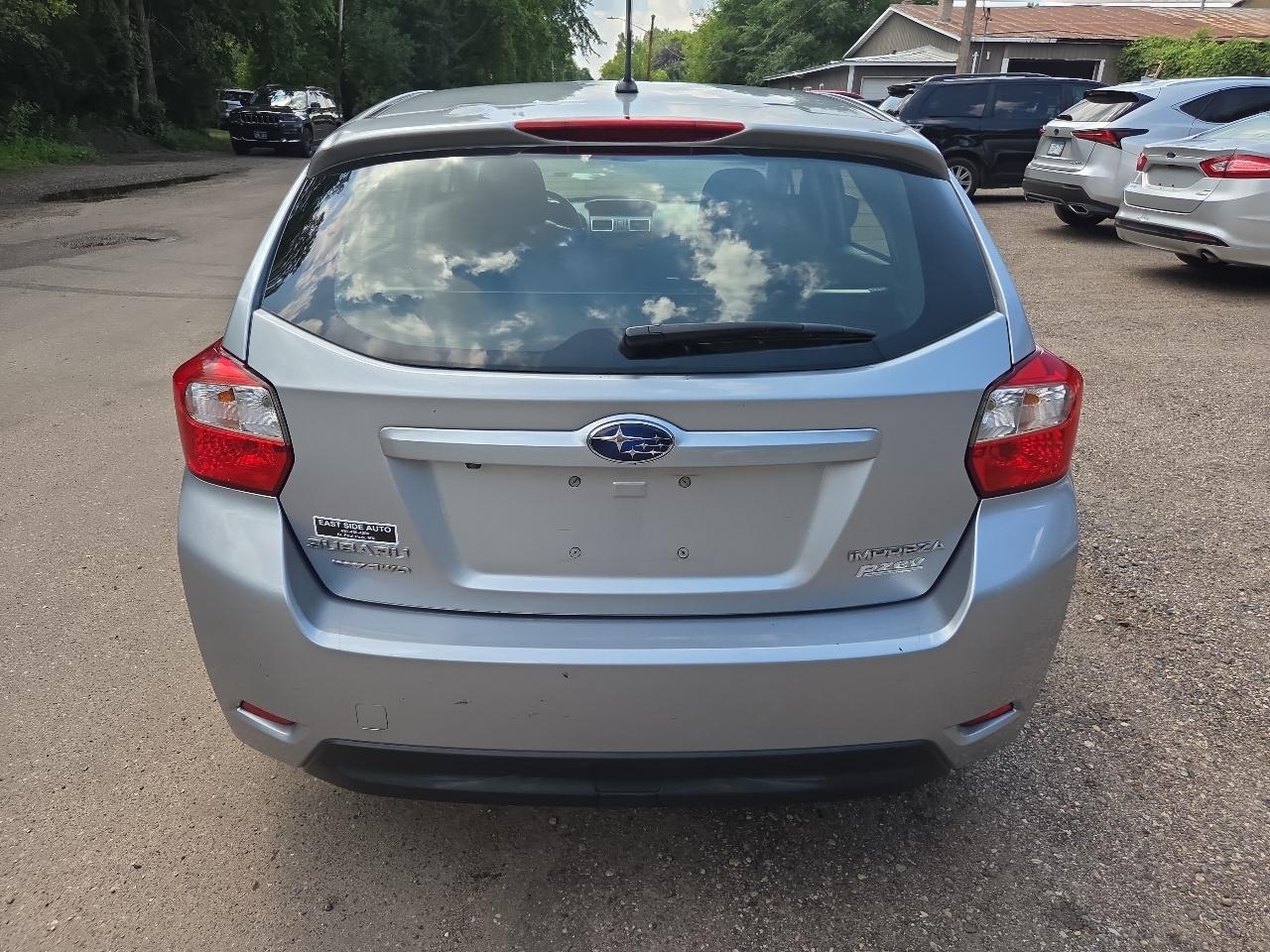 Subaru Impreza Wagon 5dr CVT 2.0i Premium 2015