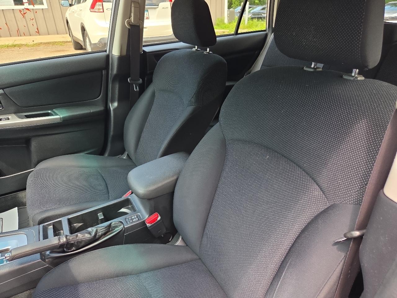 Subaru Impreza Wagon 5dr CVT 2.0i Premium 2015