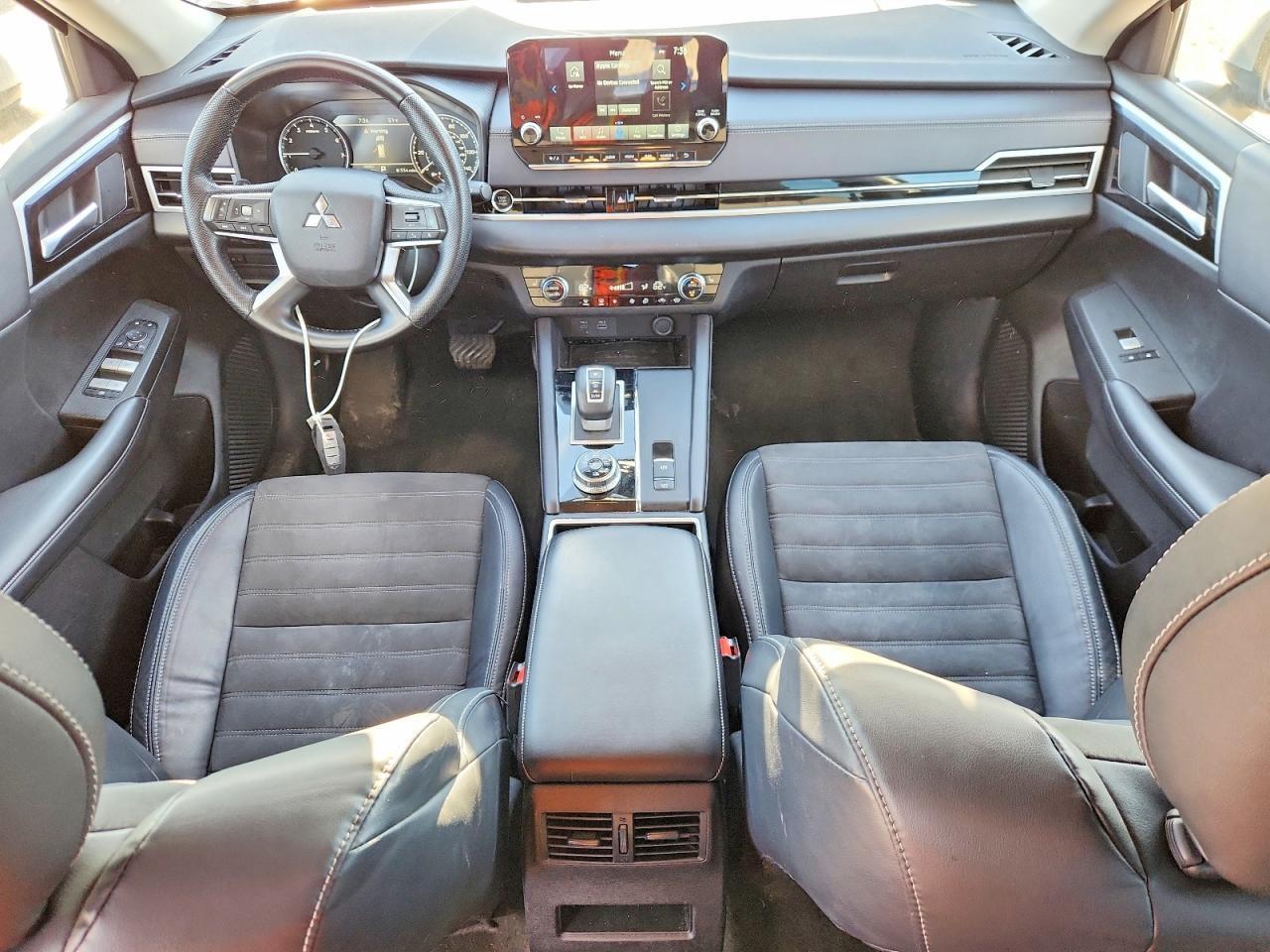Mitsubishi Outlander SE S-AWC 2023