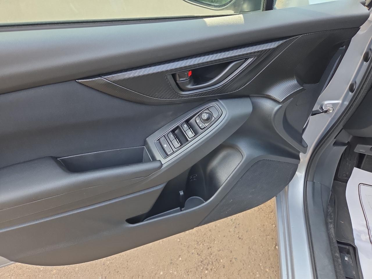 Subaru Impreza 5-door CVT 2022