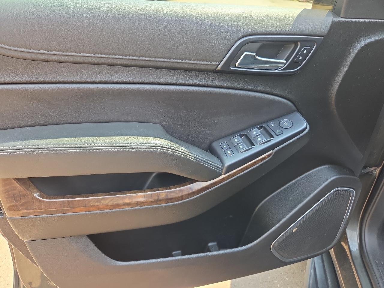 Chevrolet Tahoe 4WD 4dr LS 2019