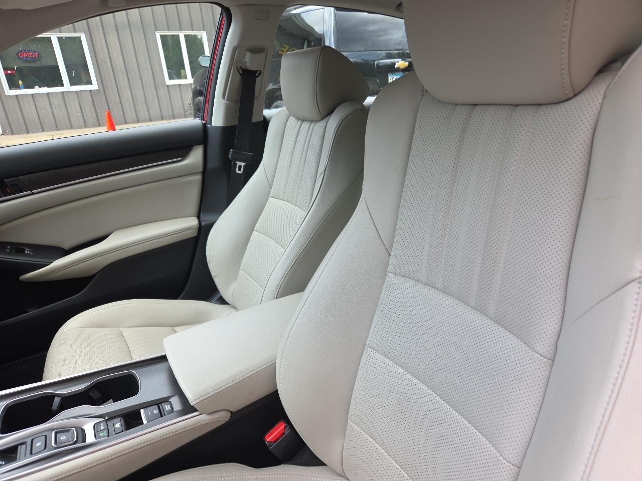 Honda Accord Hybrid EX-L Sedan 2020