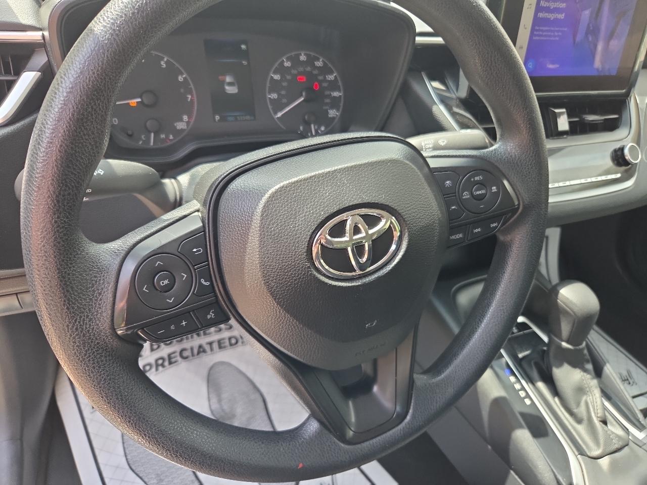 Toyota Corolla LE CVT (Natl) 2024