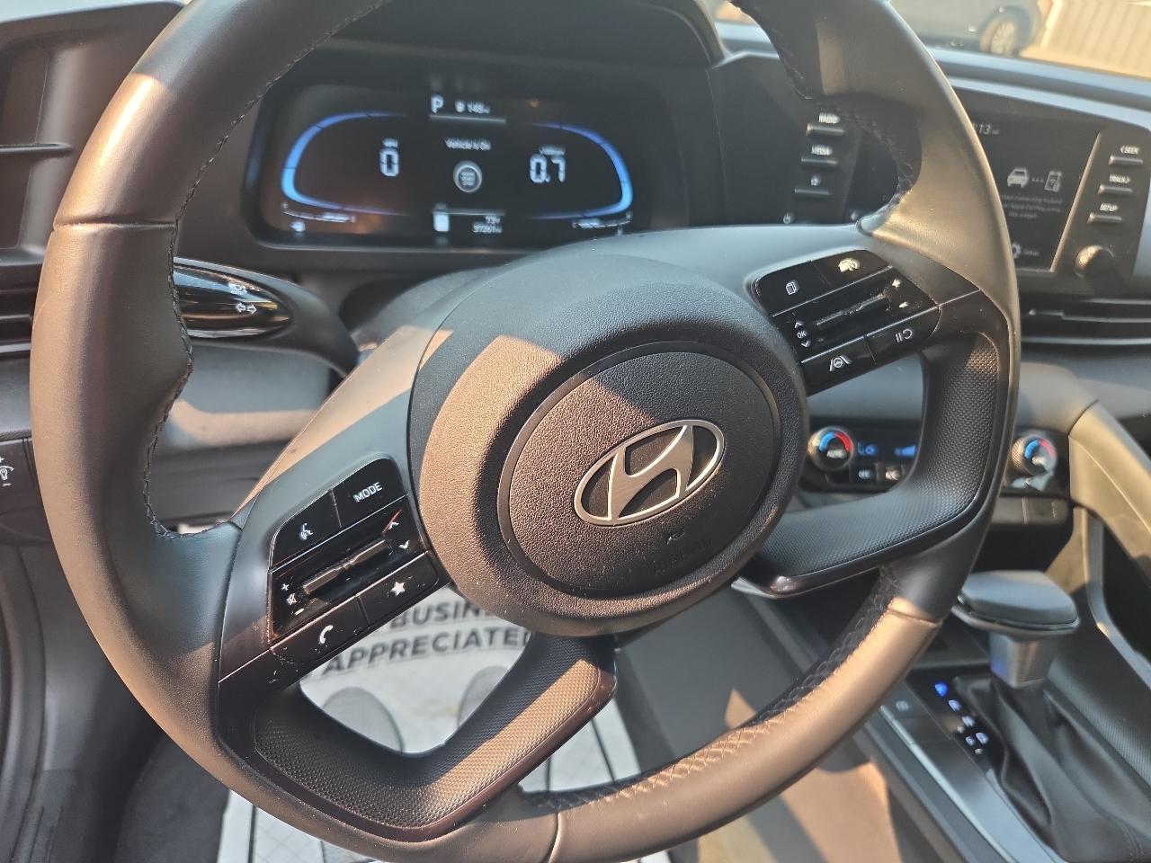 Hyundai Elantra SEL Sport IVT 2025