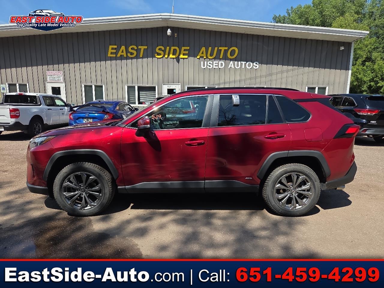 Toyota RAV4 Hybrid XLE Premium AWD (Natl) 2022