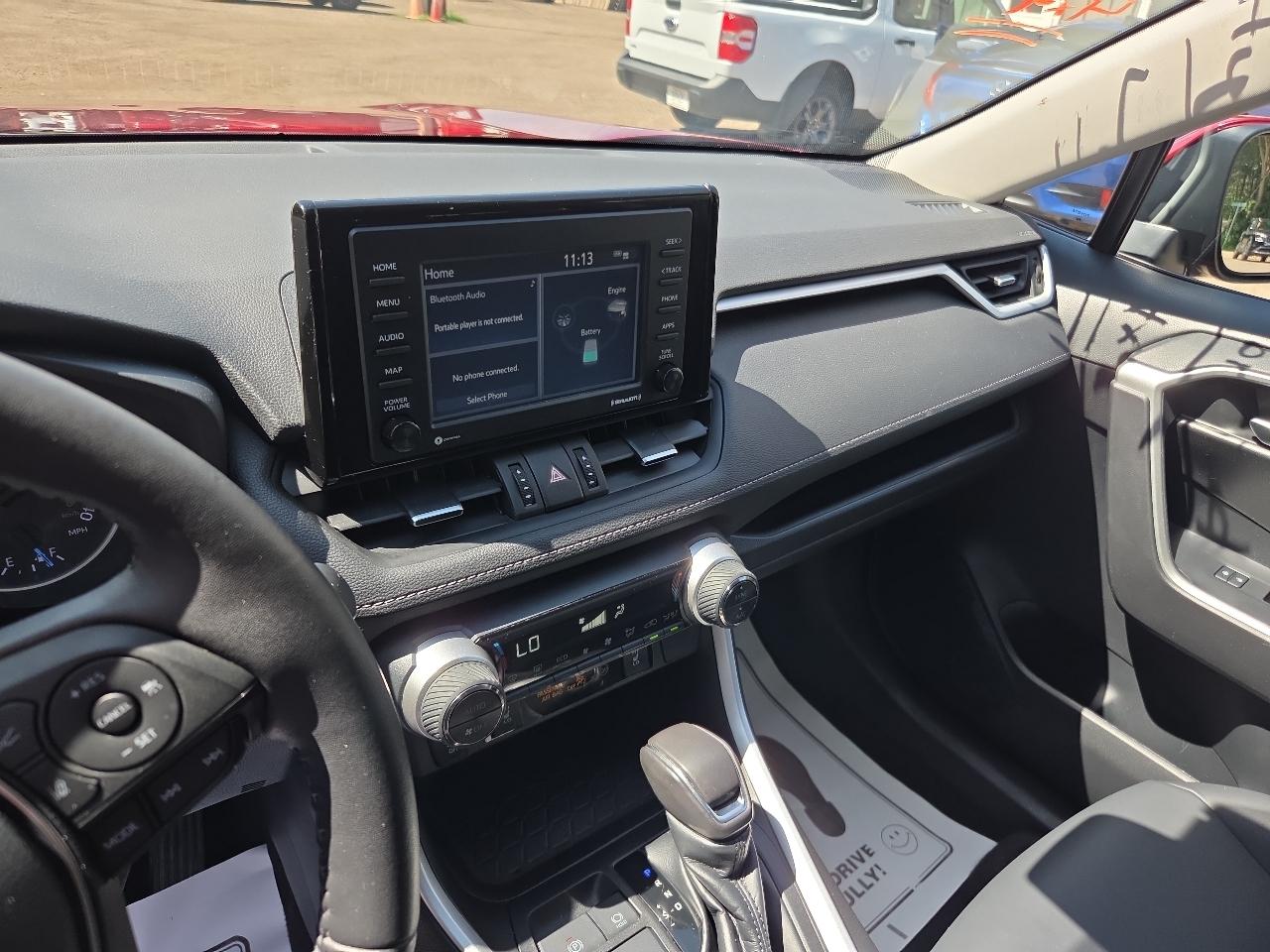 Toyota RAV4 Hybrid XLE Premium AWD (Natl) 2022