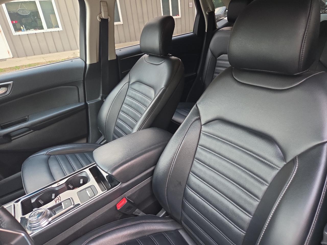Ford Edge SEL AWD 2019