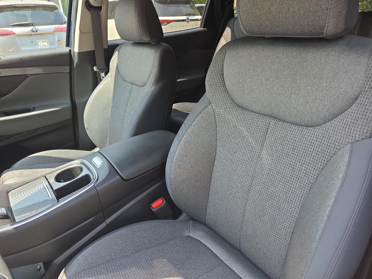 Hyundai Santa Fe SE AWD 2021