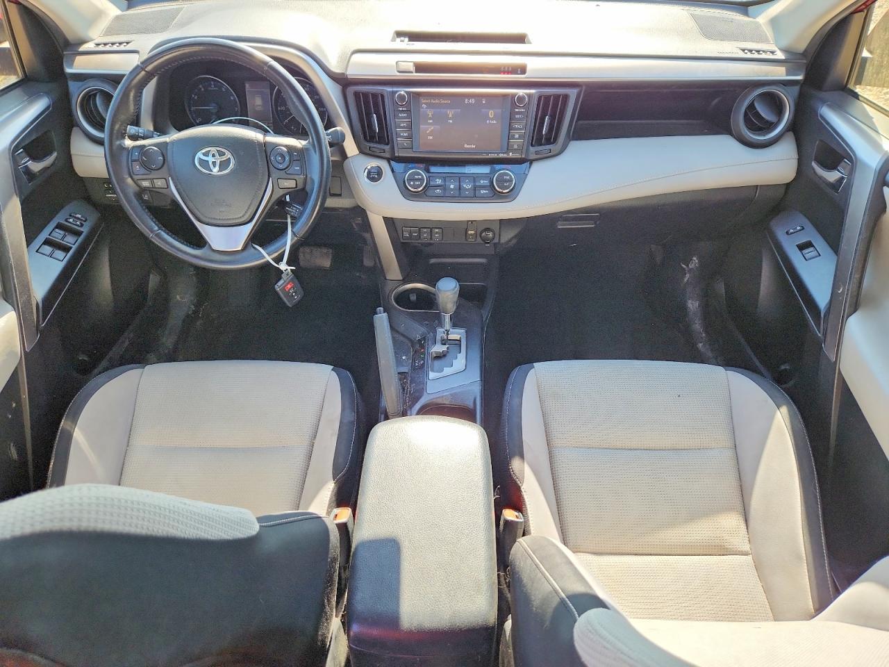 Toyota RAV4 XLE AWD (Natl) 2018