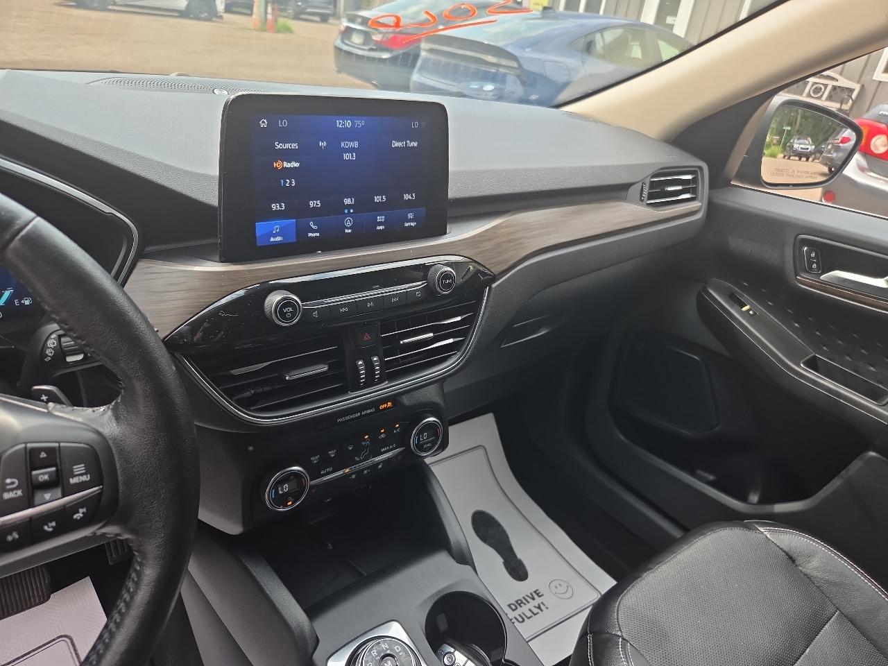 Ford Escape Titanium AWD 2020