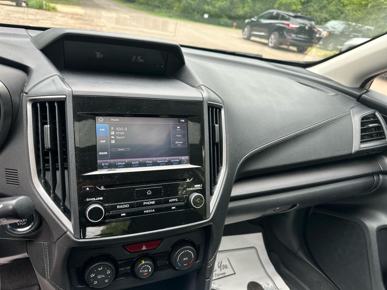Subaru Impreza Premium 5-door CVT 2020