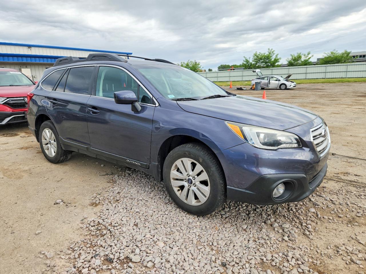 Subaru Outback 4dr Wgn 2.5i Premium 2016