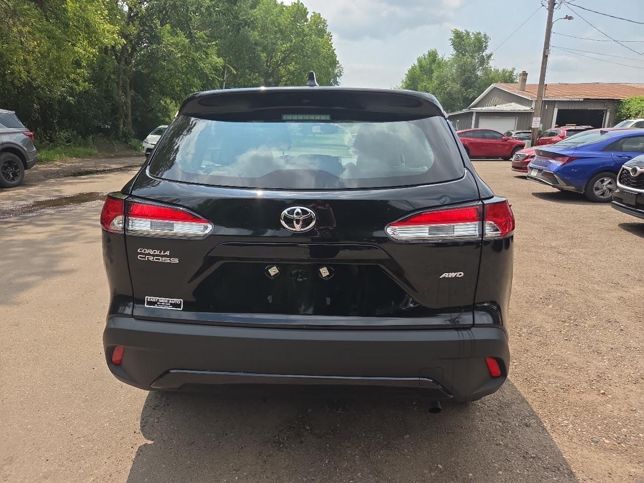 Toyota Corolla Cross L 4WD (Natl) 2025