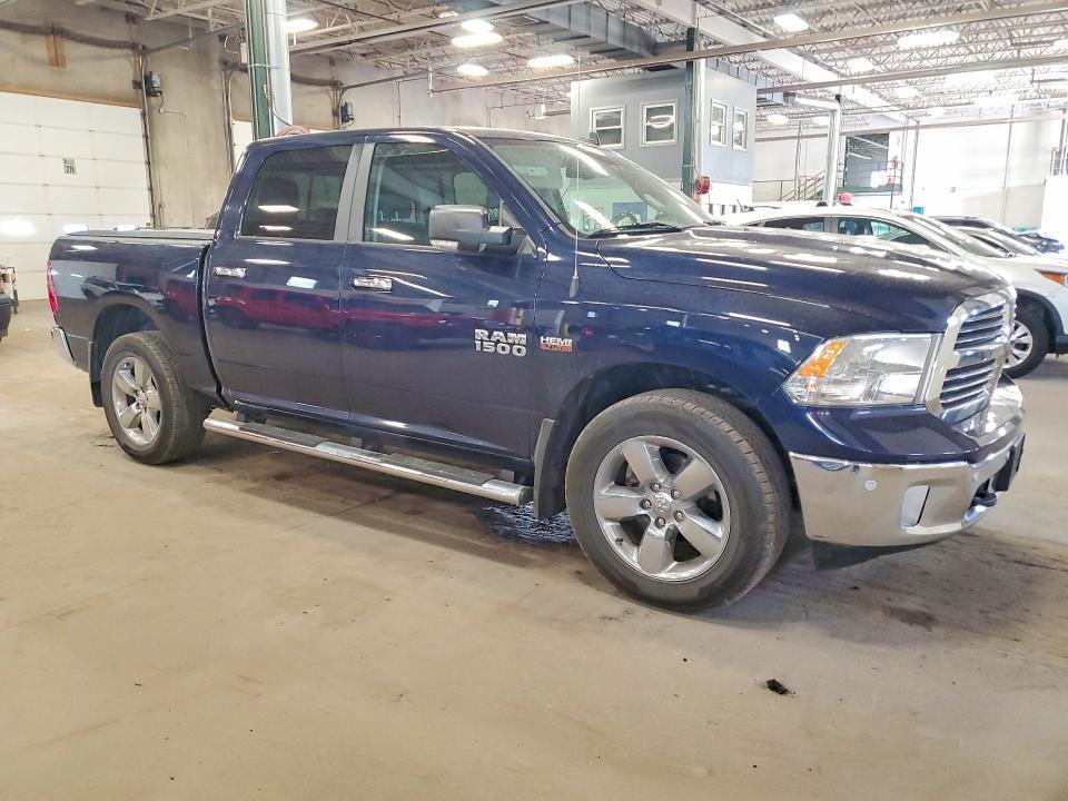 RAM 1500 4WD Crew Cab 140.5" Big Horn 2016