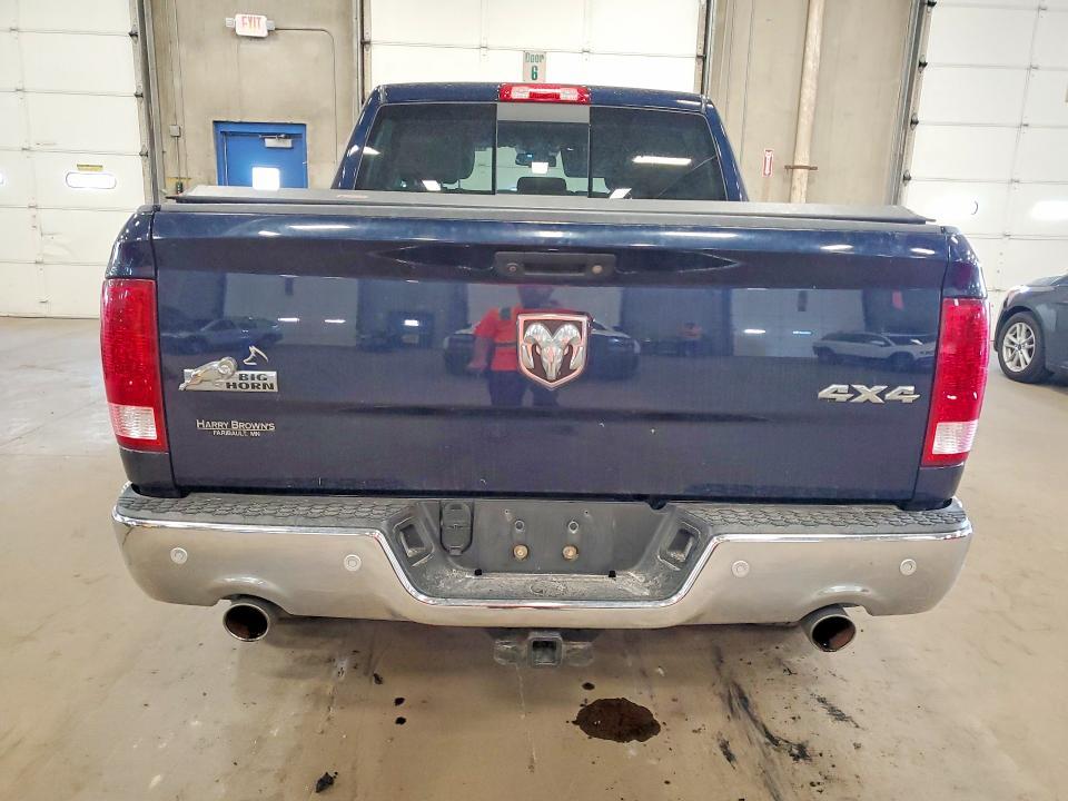 RAM 1500 4WD Crew Cab 140.5" Big Horn 2016