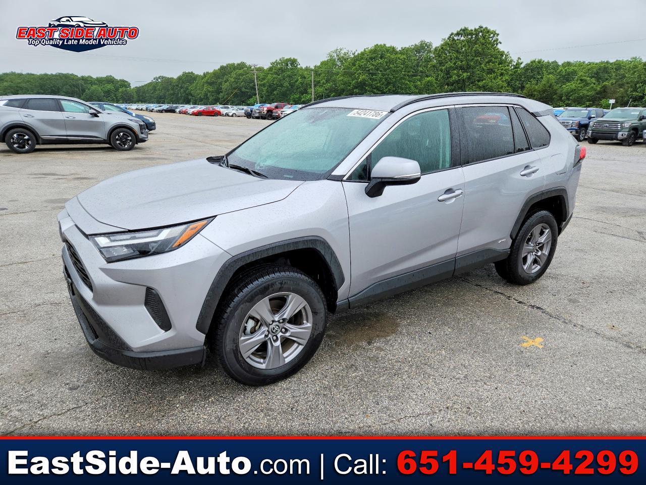 Toyota RAV4 Hybrid LE AWD (Natl) 2023