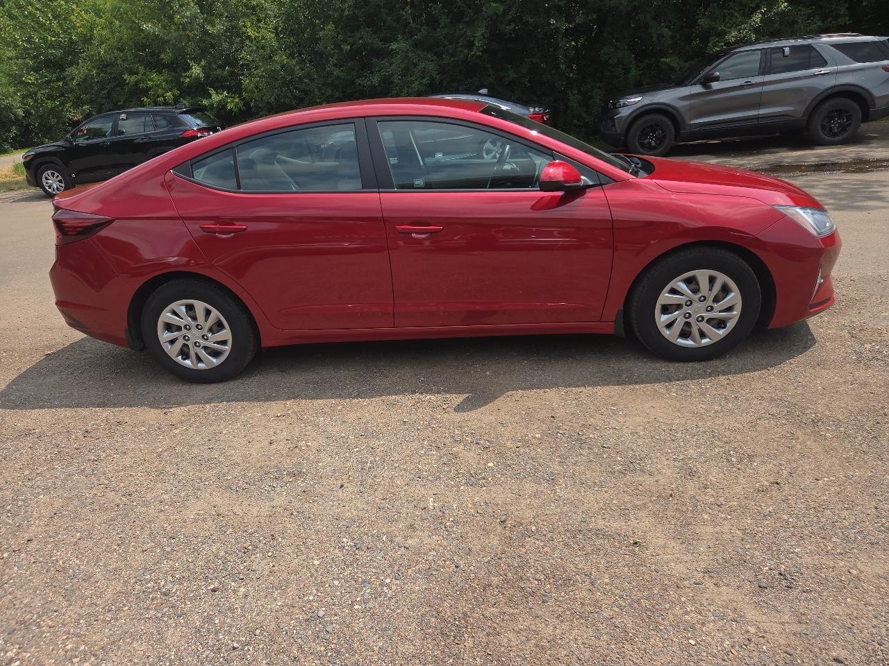 Hyundai Elantra SE IVT 2020