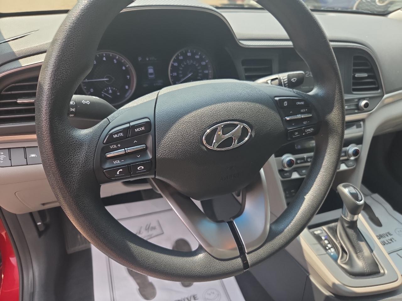 Hyundai Elantra SE IVT 2020