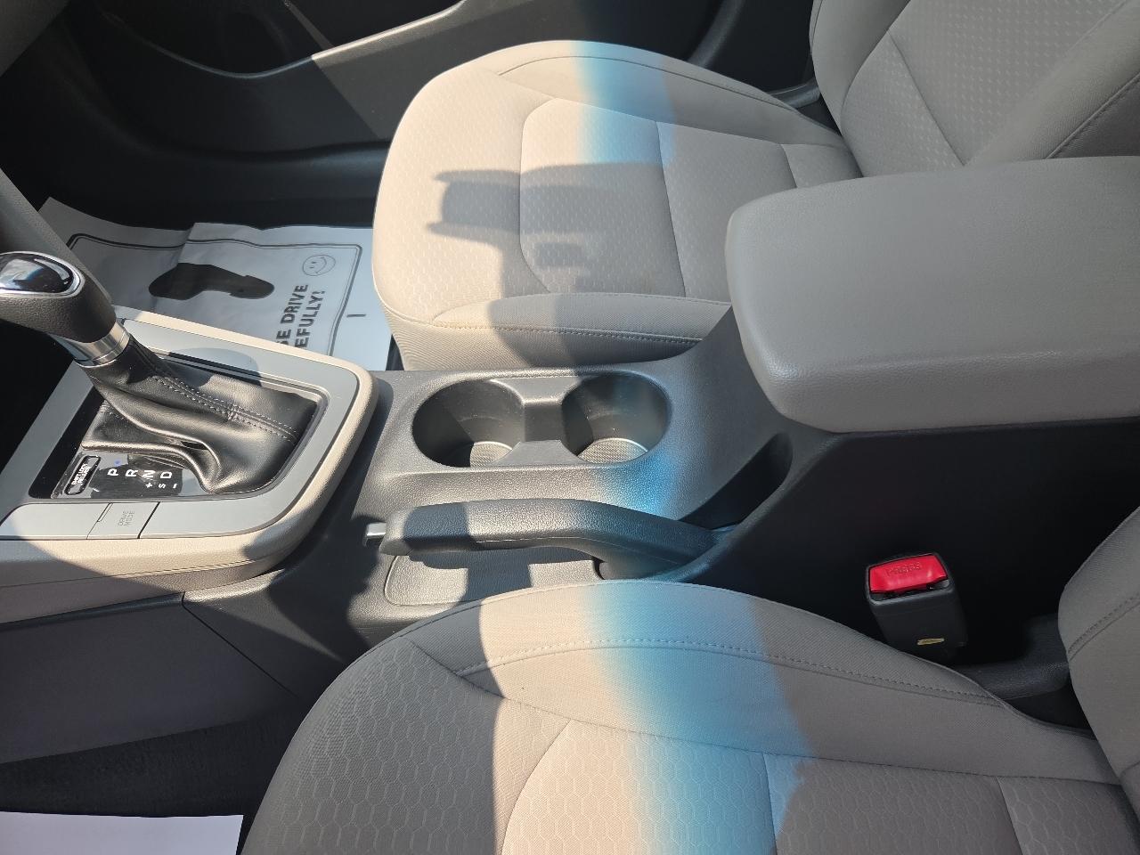 Hyundai Elantra SE IVT 2020