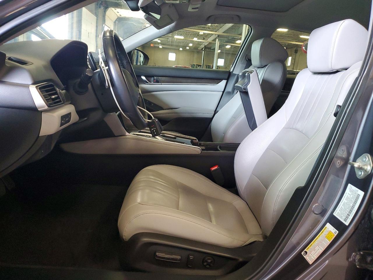 Honda Accord Sedan Touring 2.0T Auto 2019