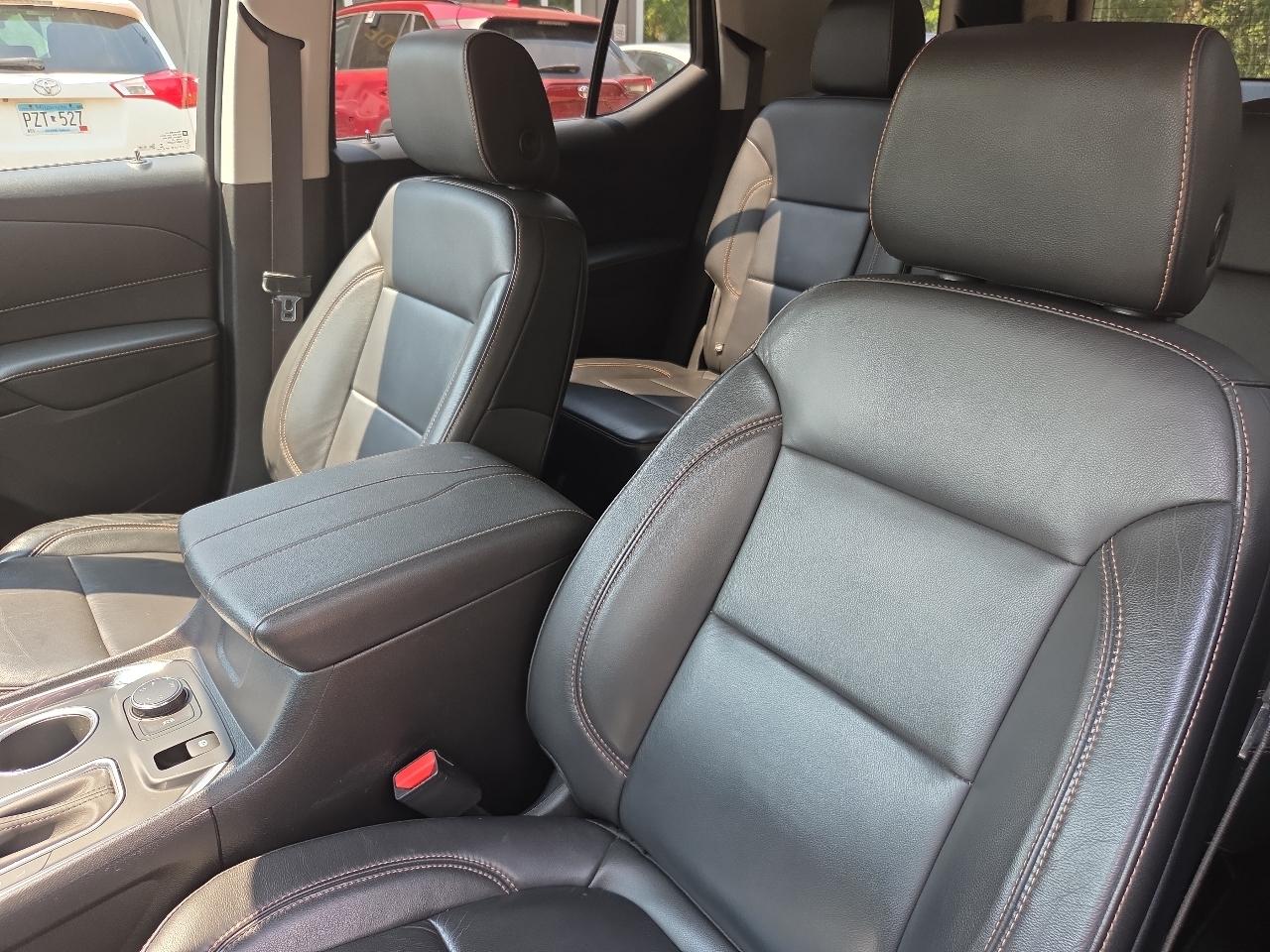 Chevrolet Traverse AWD 4dr LT Leather 2020