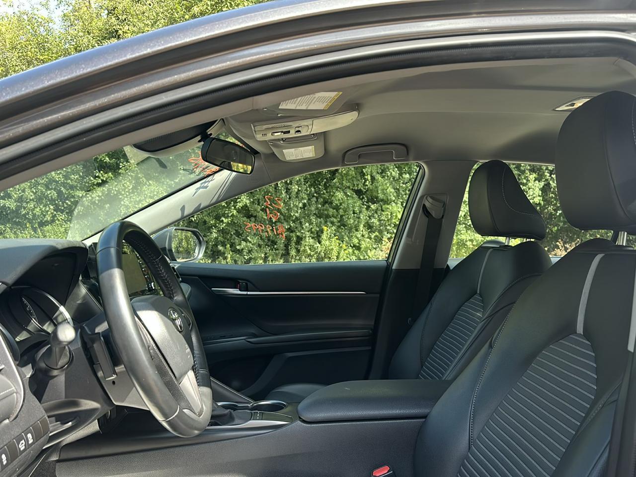 Toyota Camry SE Auto (Natl) 2023