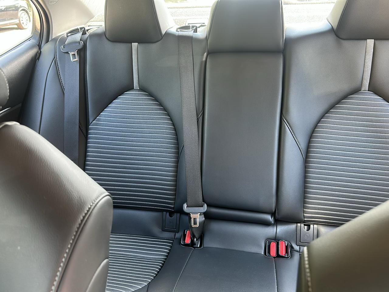Toyota Camry SE Auto (Natl) 2023