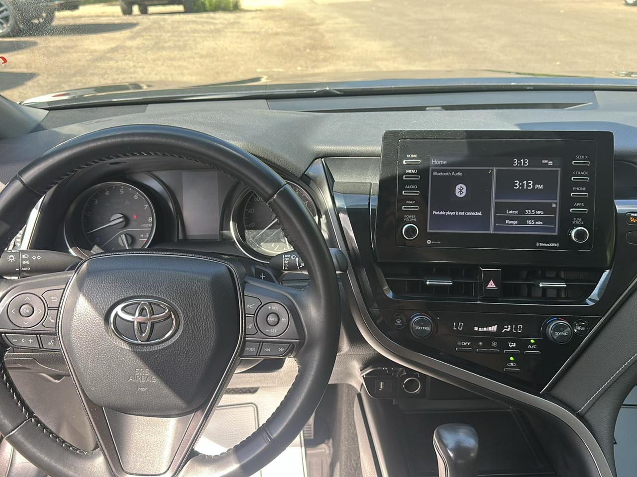 Toyota Camry SE Auto (Natl) 2023