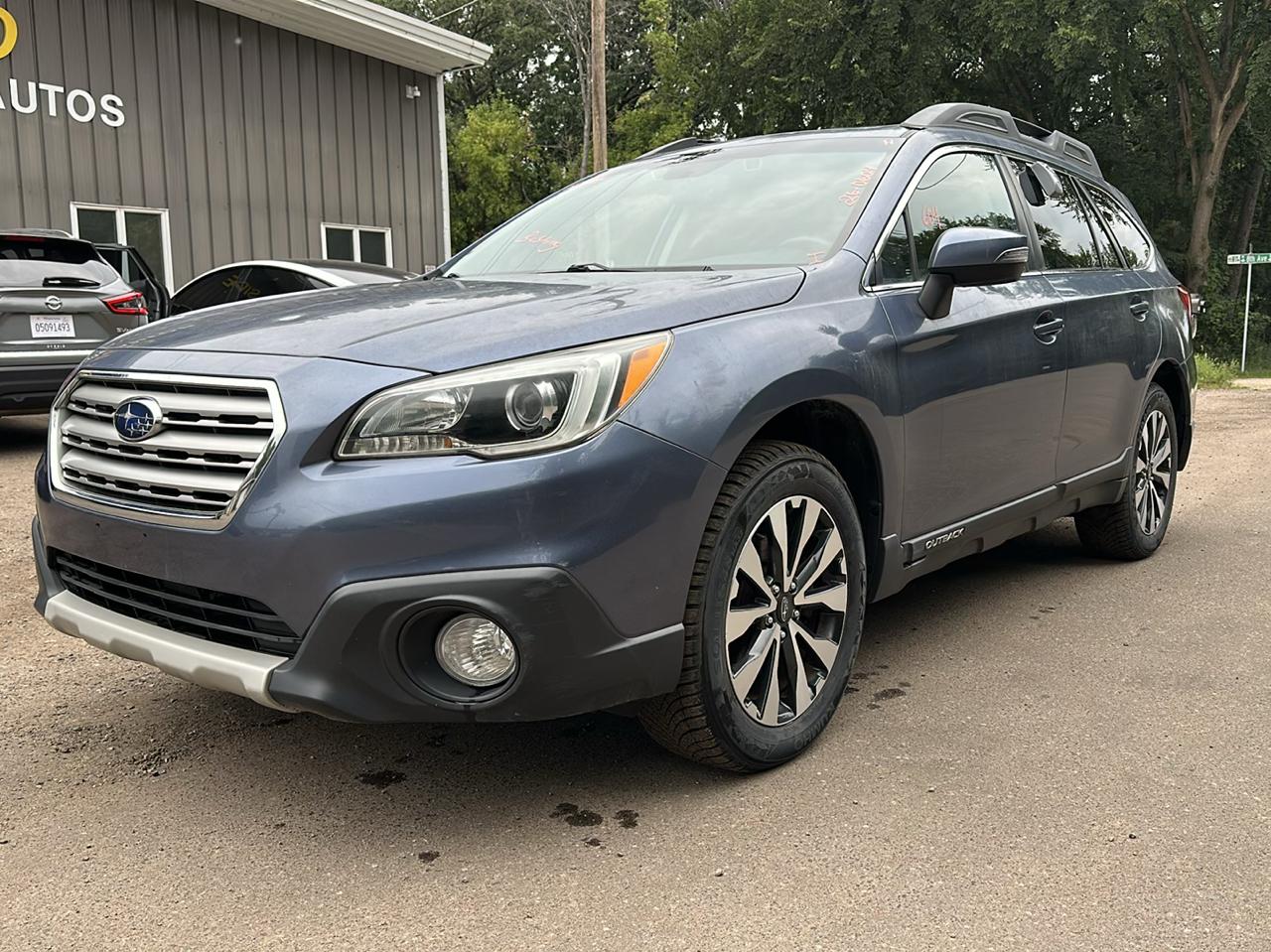 Subaru Outback 4dr Wgn 3.6R Limited 2015