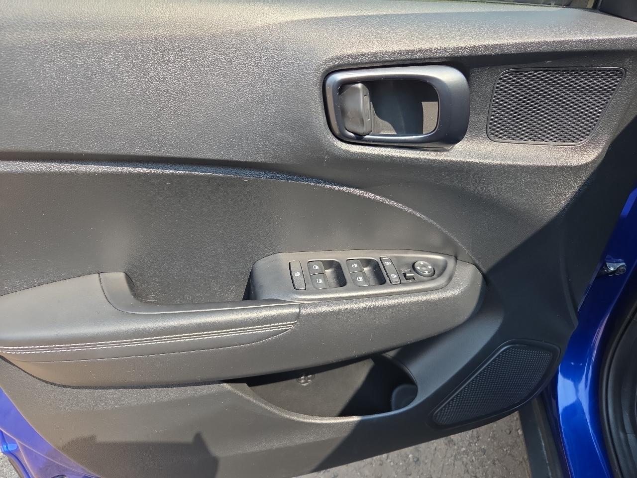 Hyundai Venue Limited IVT 2024