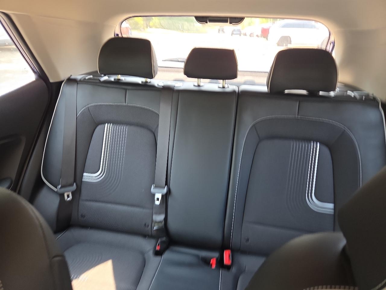 Hyundai Venue Limited IVT 2024